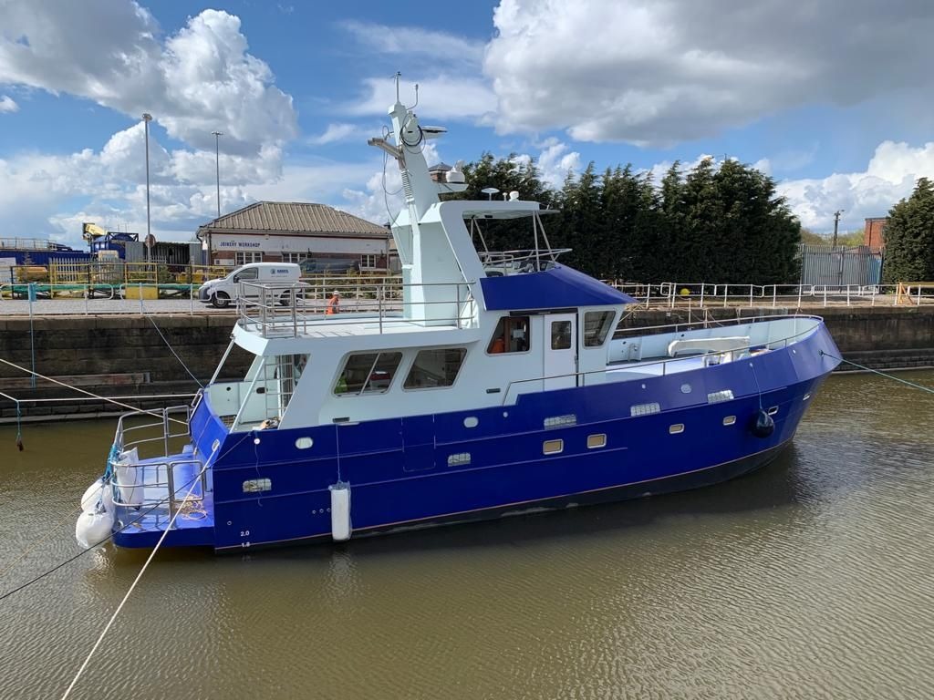 55 trawler yacht