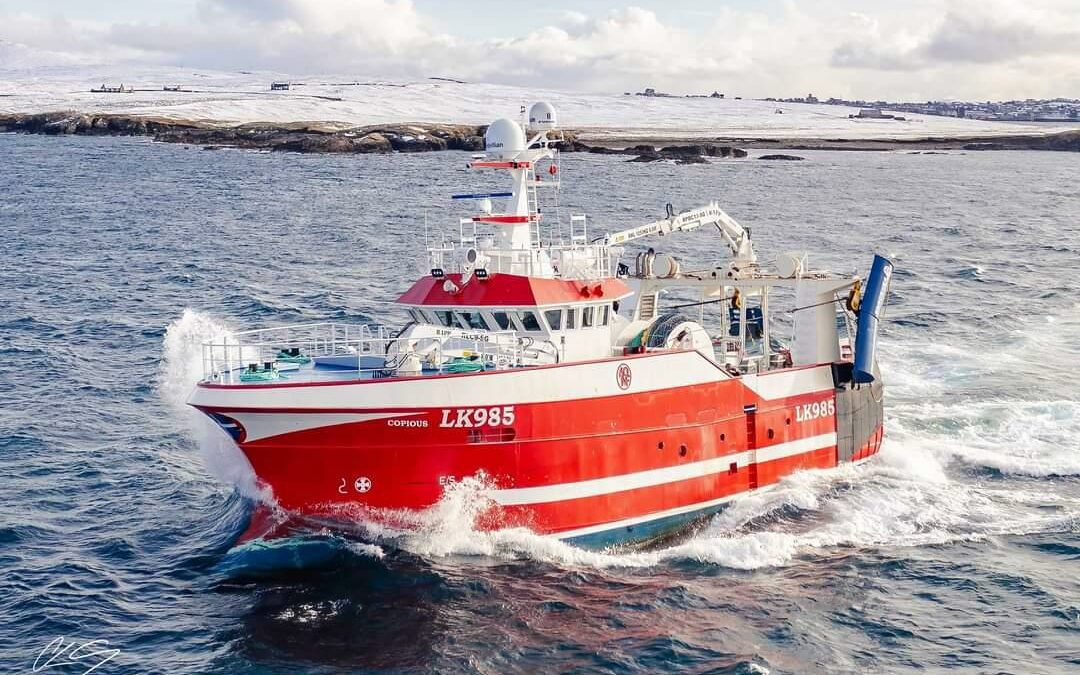 24.90m Demersal Trawler – Copious LK985 & Prolific LK986 – 60 North Fishing